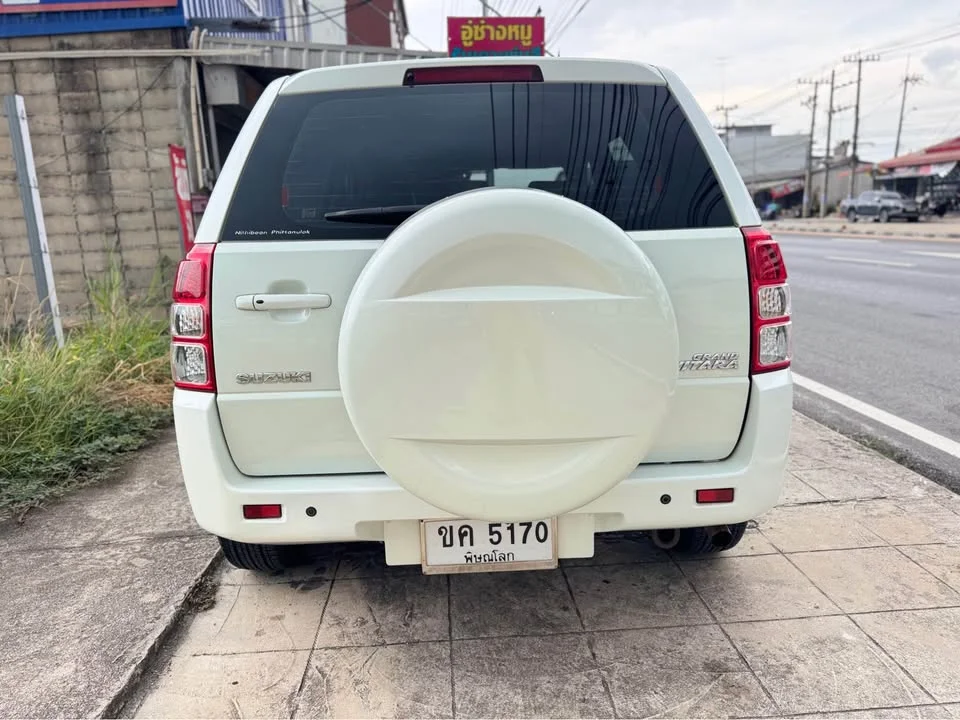 2012 Suzuki Grand Vitara III 3