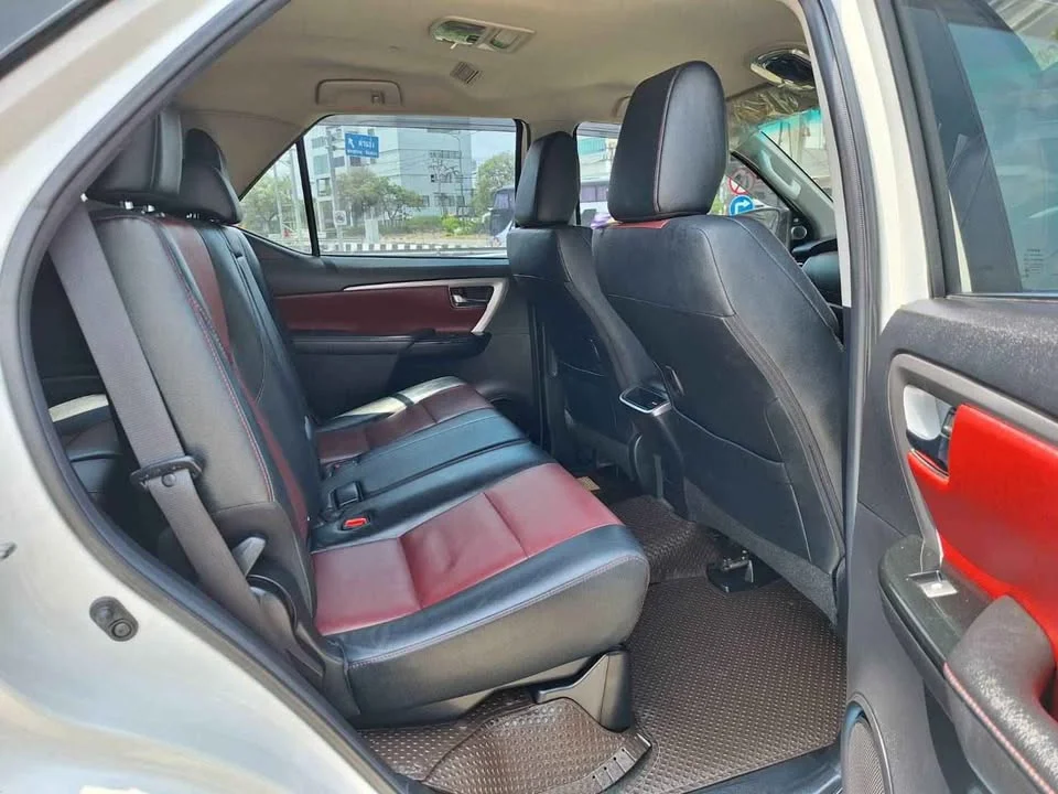 2016 Toyota Fortuner II 3