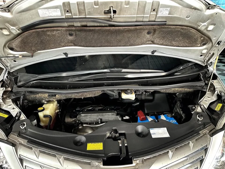 2009 Toyota Alphard, Vellfire II (AH20) 3