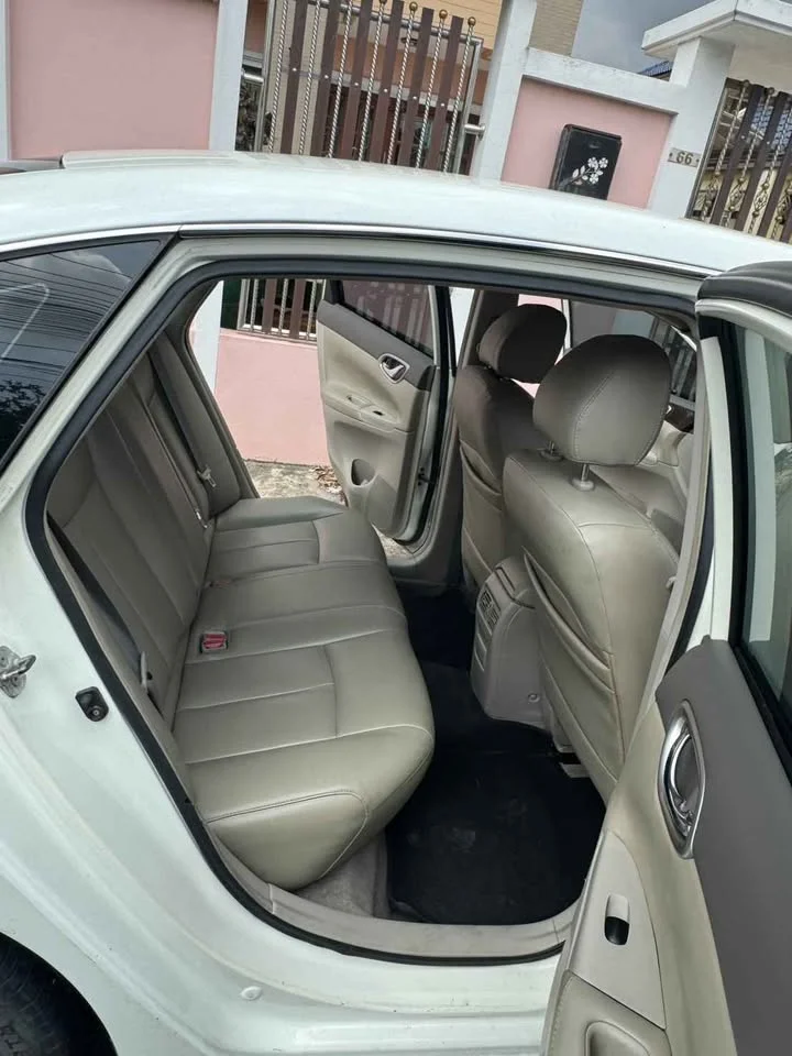 2013 Nissan Sylphy III (B17) 2