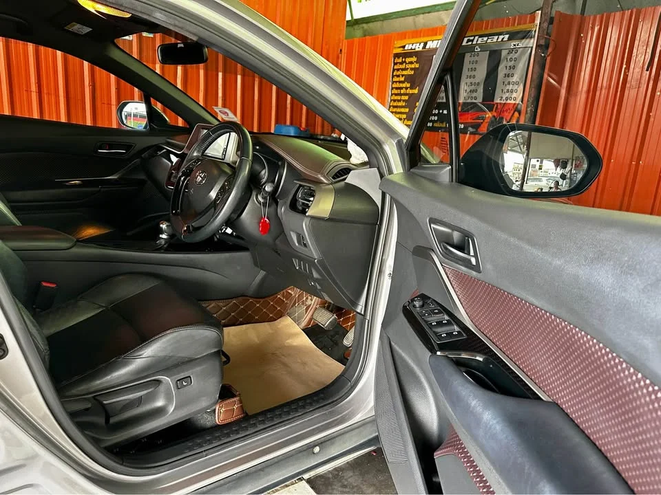 2018 Toyota C-HR I 3