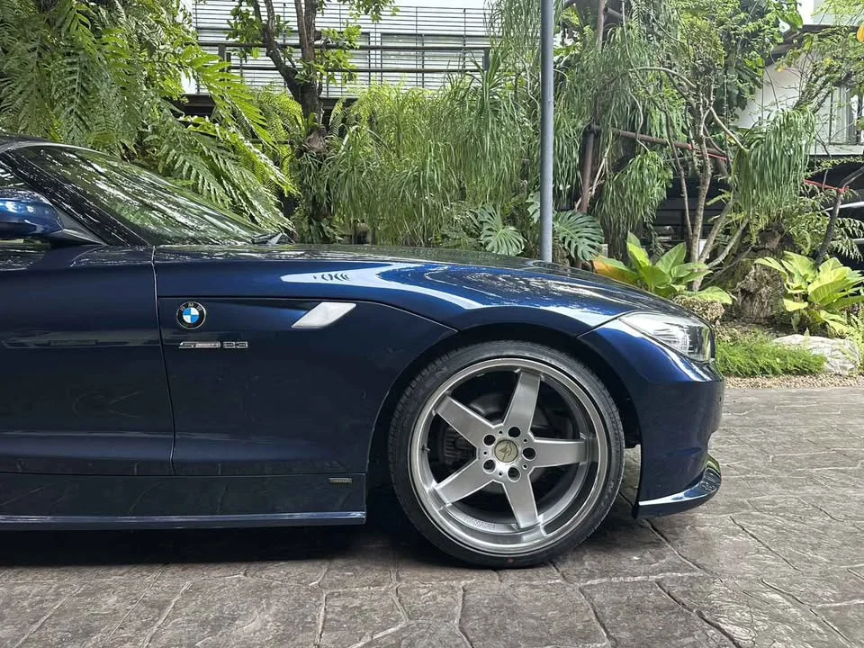 2011 BMW Z4 E89 2