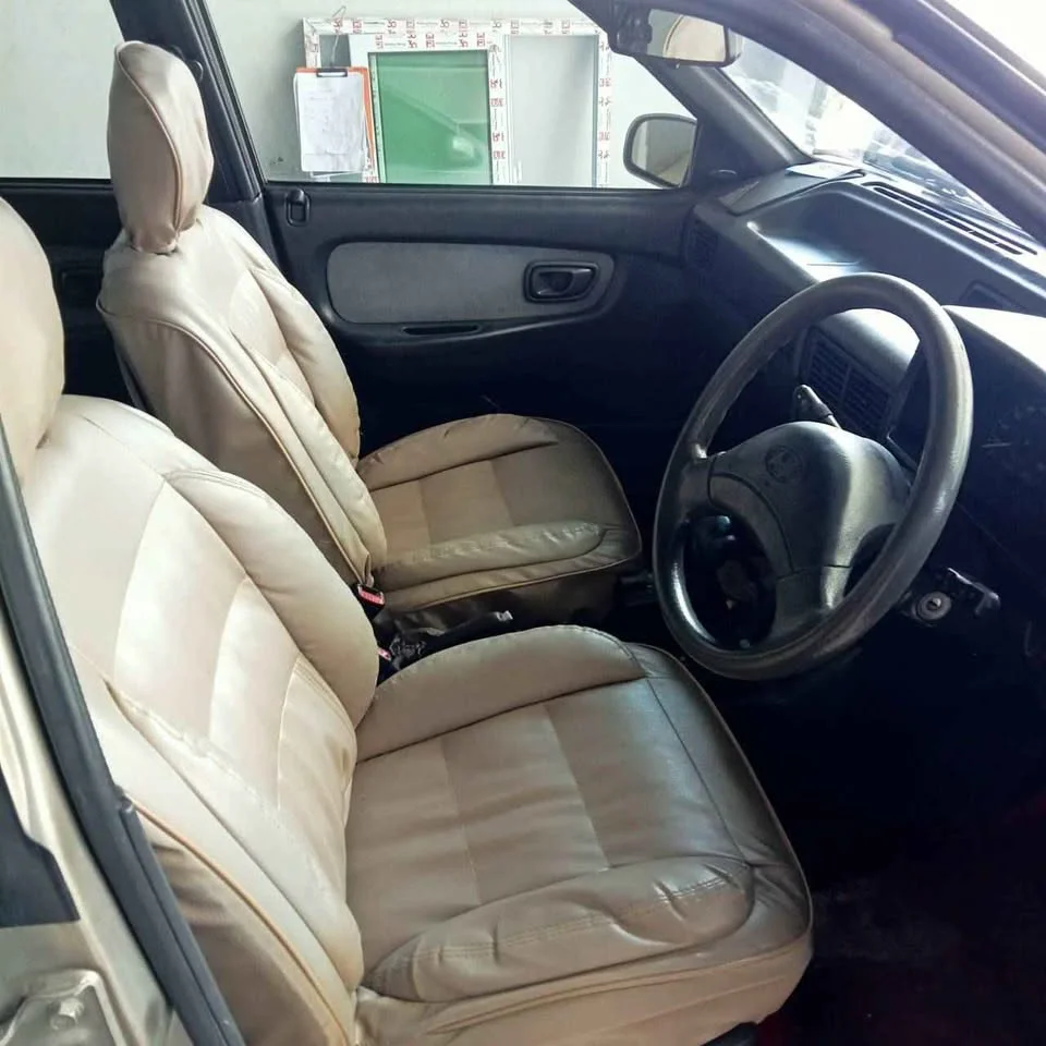 1993 Volvo 400 Series 2