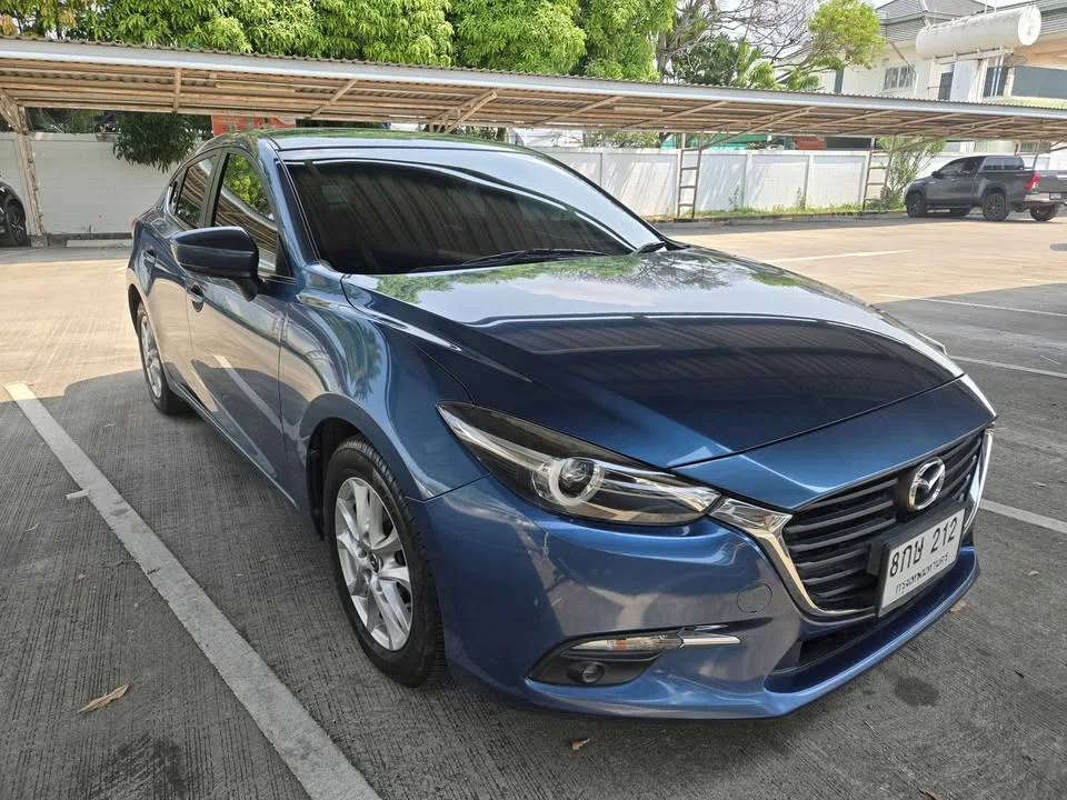 2019 Mazda 3 III 3