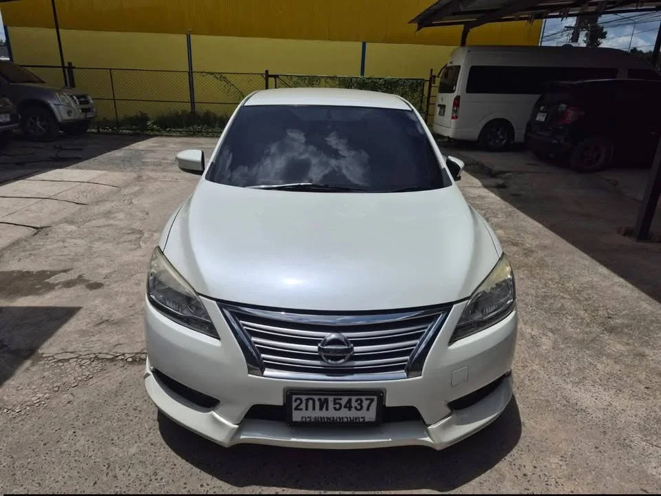 2013 Nissan Sylphy III (B17) 2