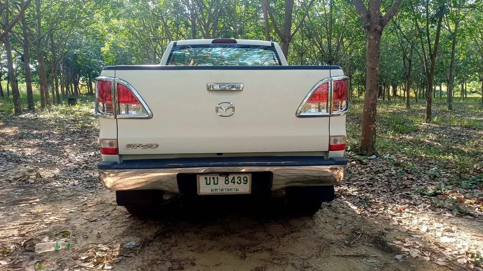 2013 Mazda BT-Series II 3