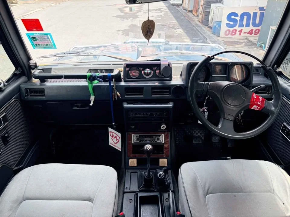 1995 Mitsubishi Pajero I 2