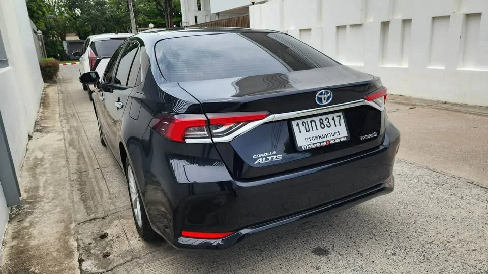 2020 Toyota Corolla Altis XII (E210) 3