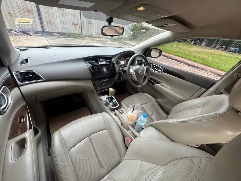 2012 Nissan Sylphy III (B17) 3