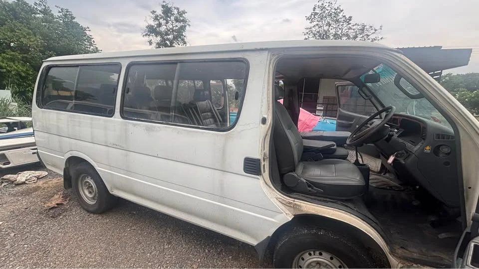 1995 Toyota Commuter IV (H100) 3