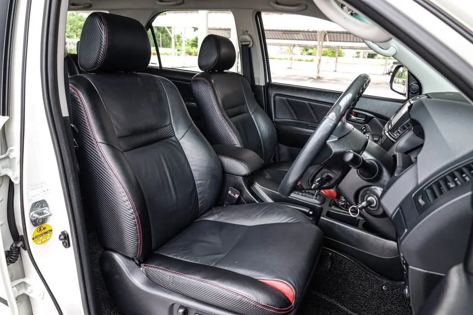2014 Toyota Fortuner I 2