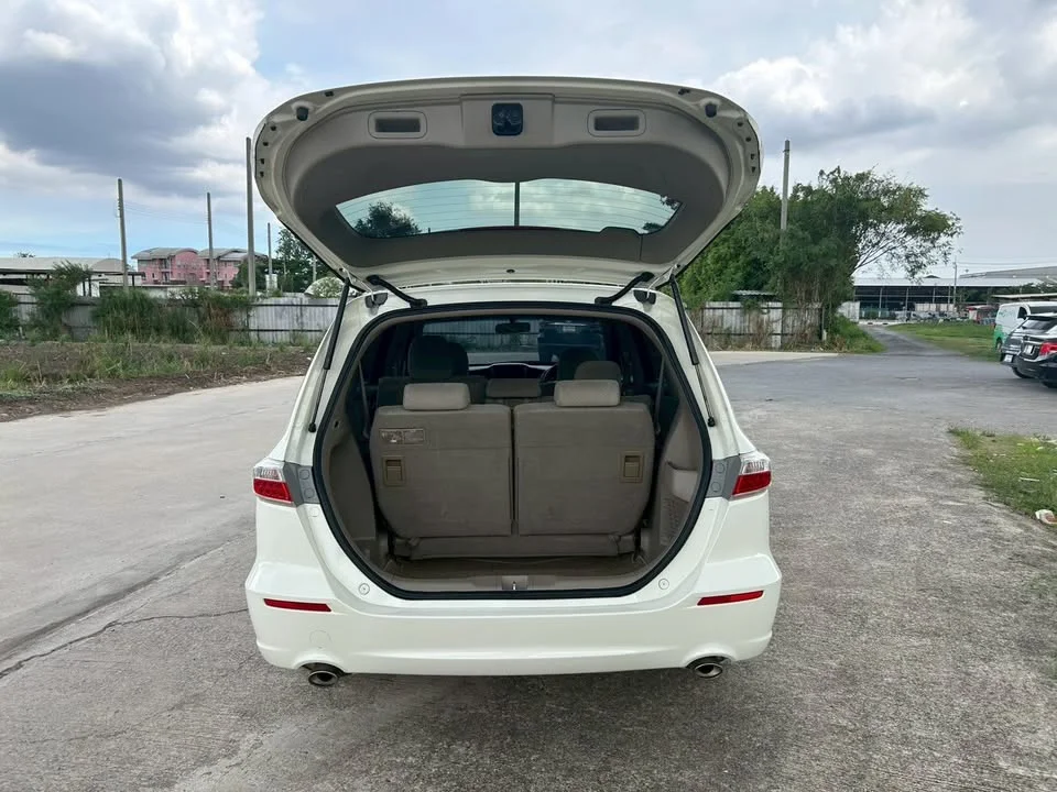 2015 Honda Odyssey IV 3