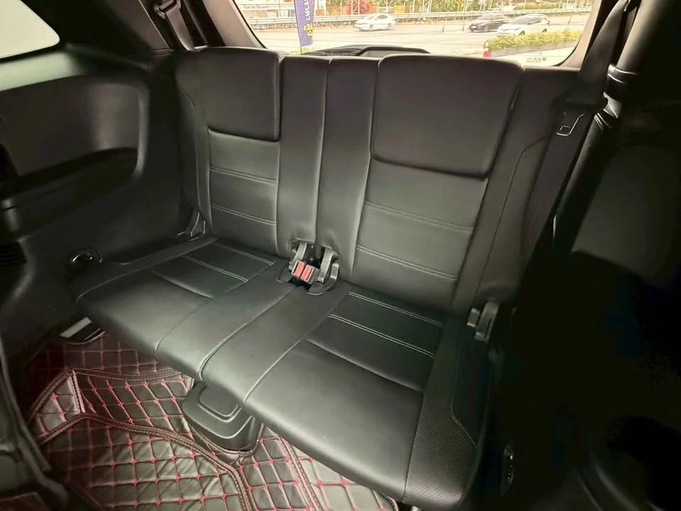 2021 Ford Everest II 2