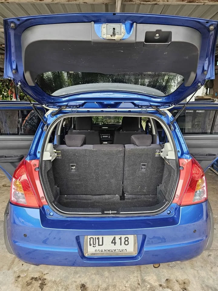 2011 Suzuki Swift I 3