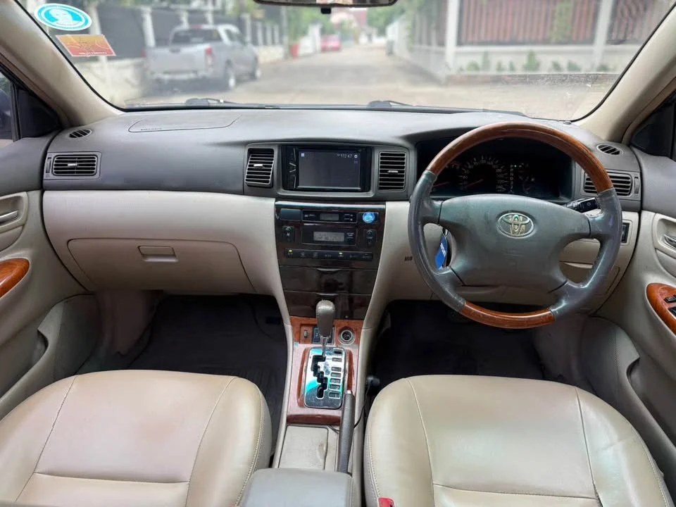 2002 Toyota Corolla Altis IX (E120) 2