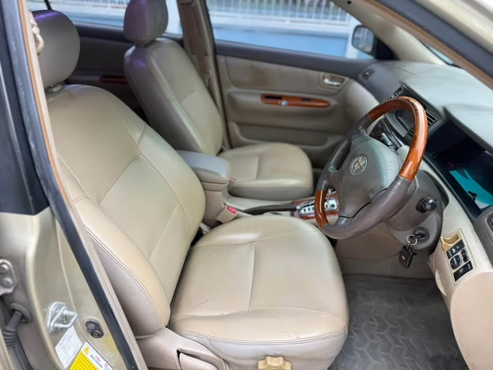 2002 Toyota Corolla Altis IX (E120) 3