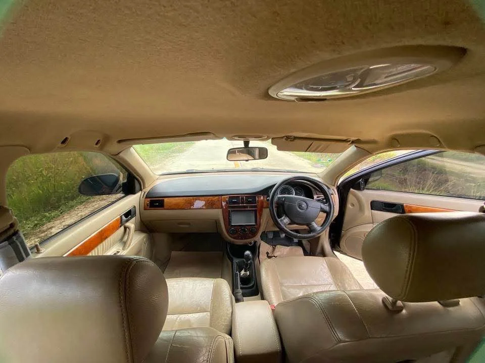 2004 Chevrolet Optra 2