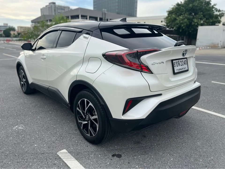 2020 Toyota C-HR I 3