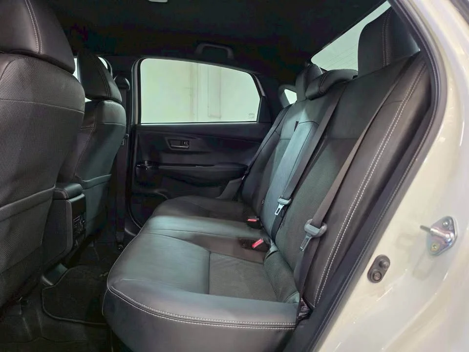 2025 Toyota Yaris ATIV IV 2