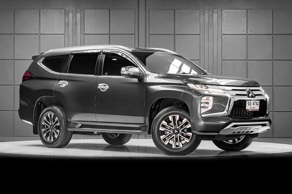2020 Mitsubishi Pajero Sport III 2