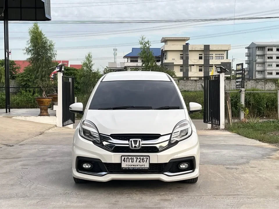2015 Honda Mobilio II 3