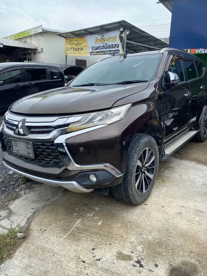 2015 Mitsubishi Pajero Sport III 2