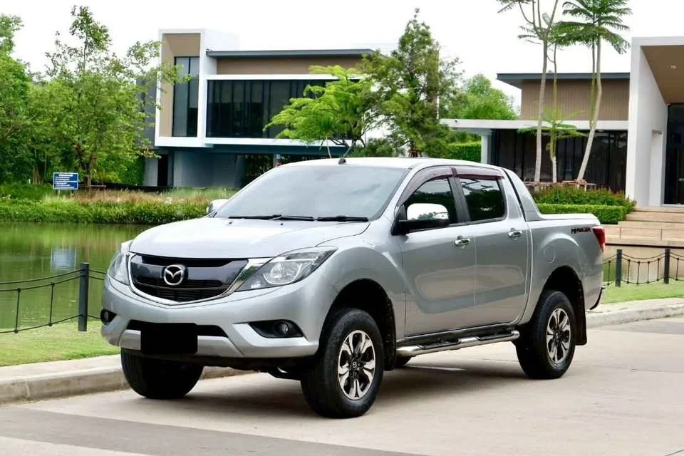 2016 Mazda BT-Series II 2