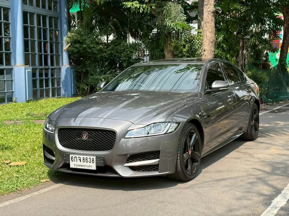 2017 Jaguar XF X260 2