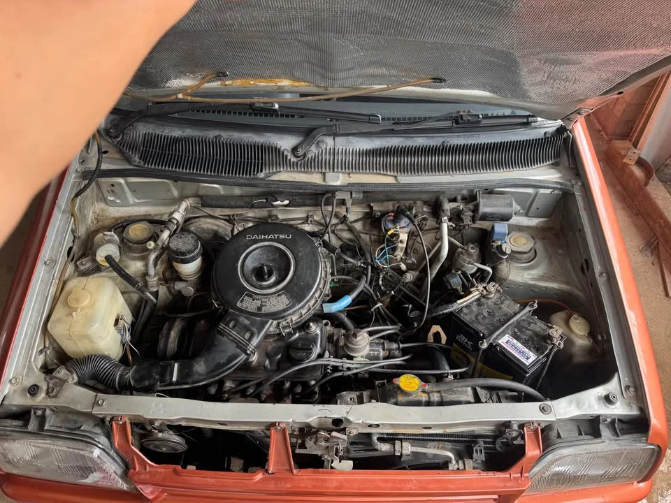 1990 Daihatsu Mira L200 3