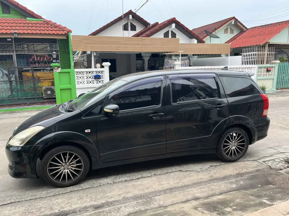 2008 Toyota Wish I 2