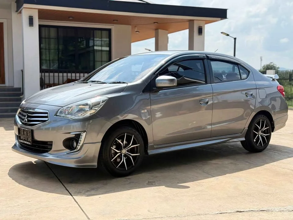 2017 Mitsubishi Attrage VI 3