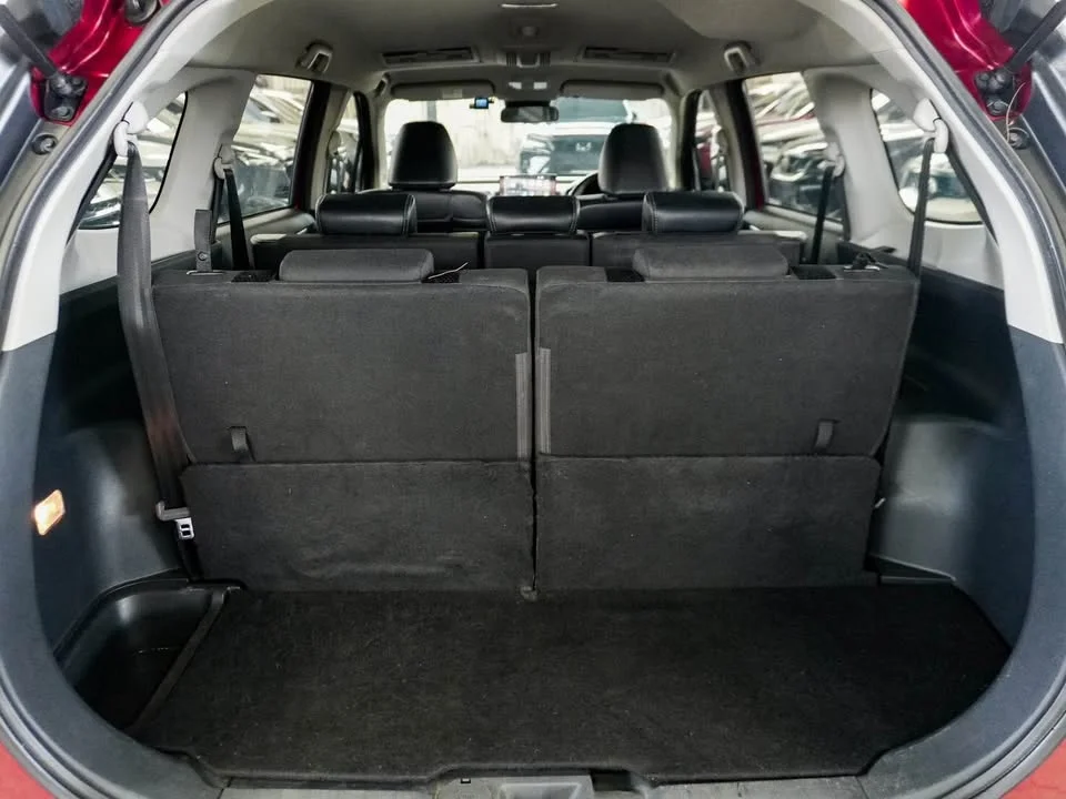 2023 Toyota Veloz III 2