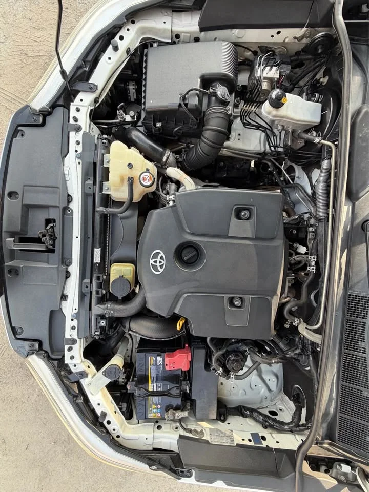 2019 Toyota Hilux VIII 3