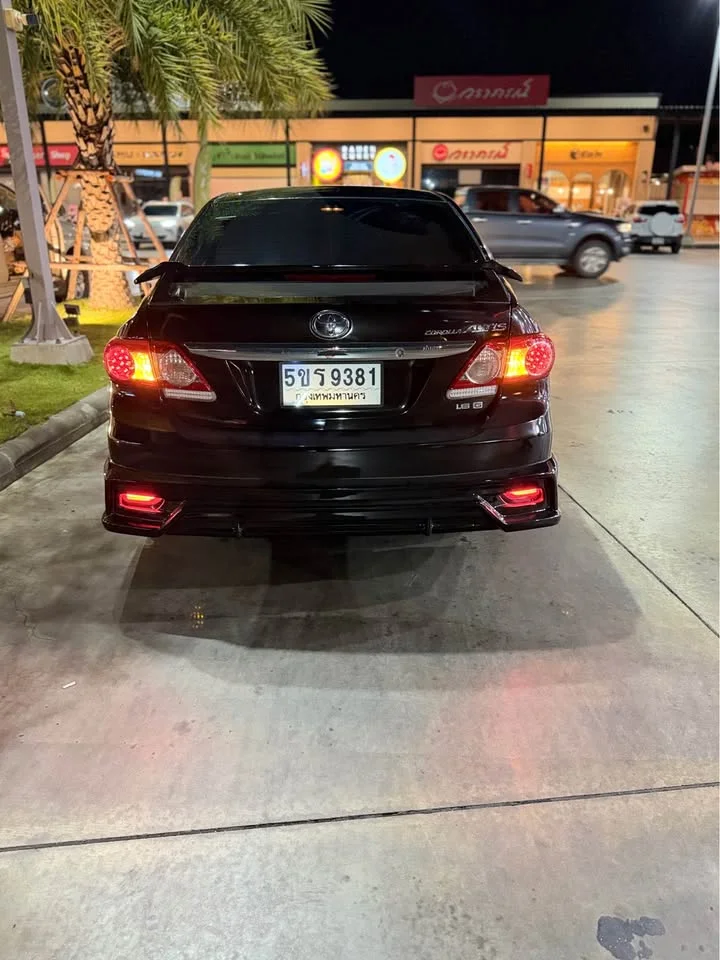 2013 Toyota Corolla Altis X (E140) 2