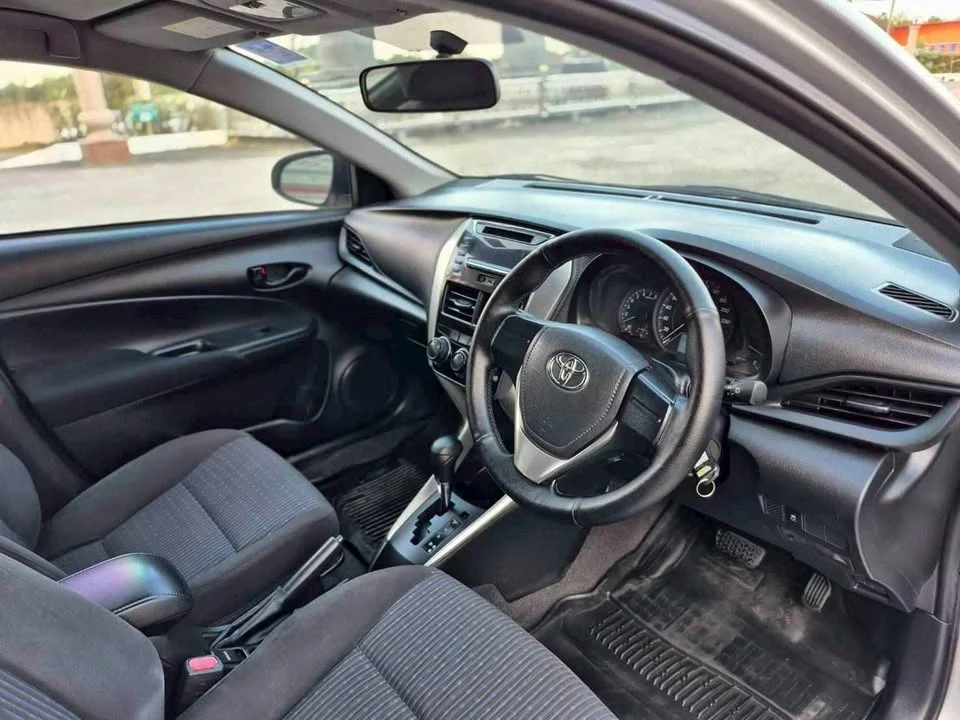 2018 Toyota Yaris ATIV III 2