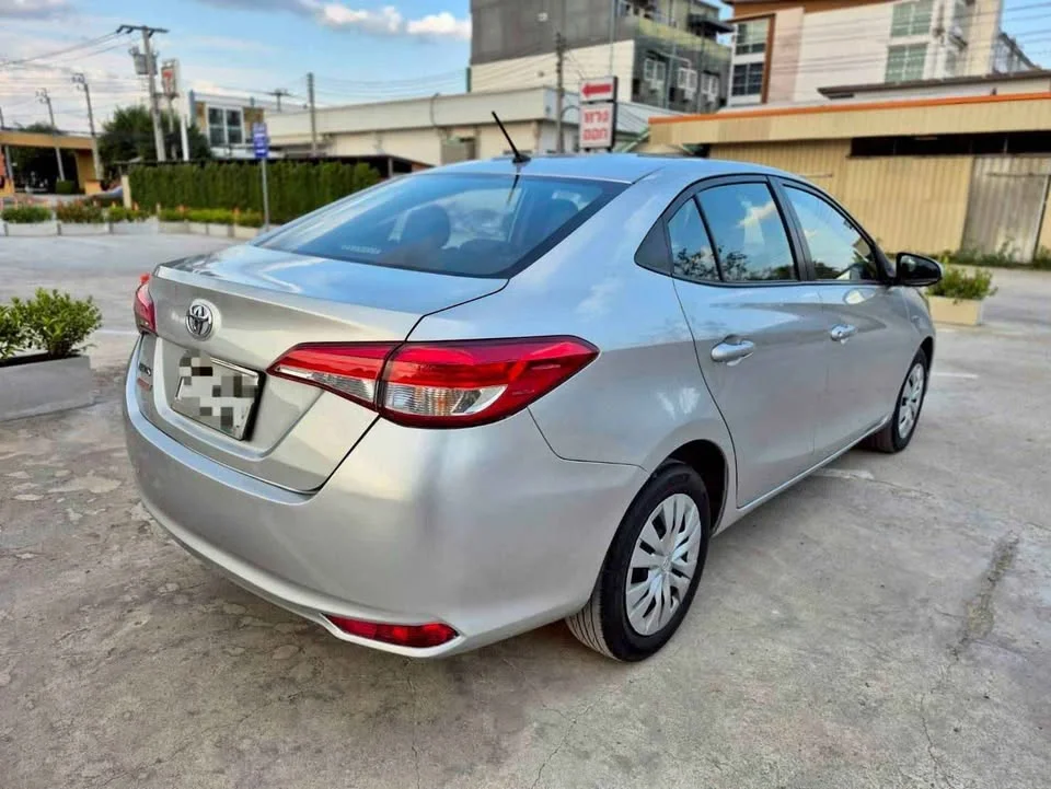 2018 Toyota Yaris ATIV III 3