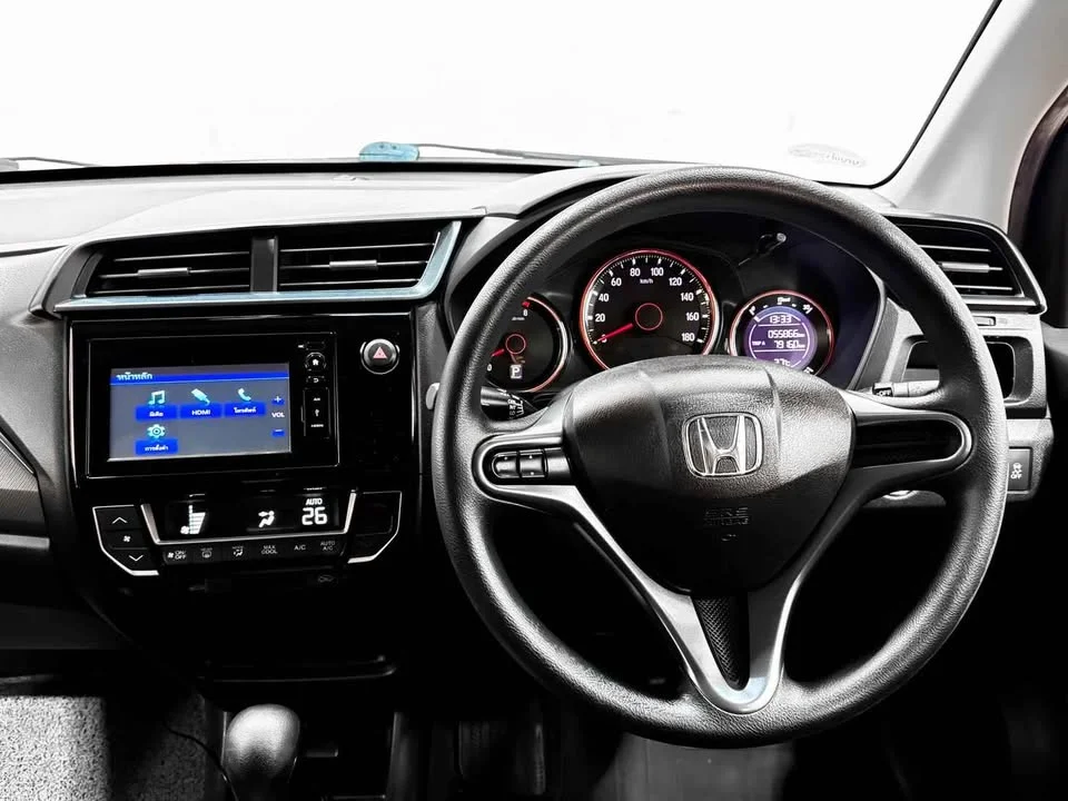 2017 Honda Mobilio II 2