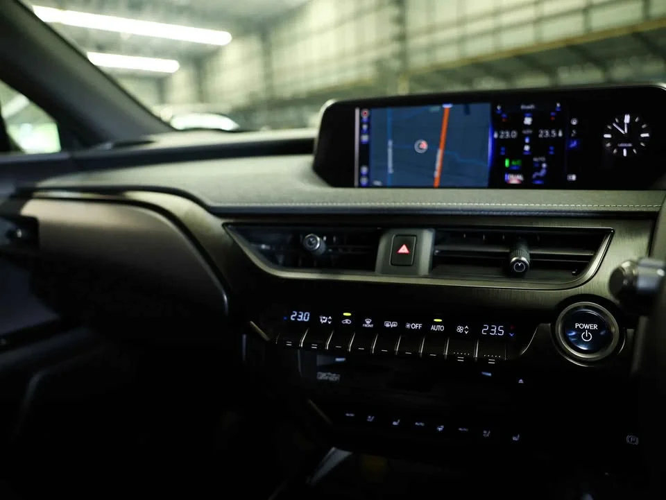 2021 Lexus UX ZA10 3
