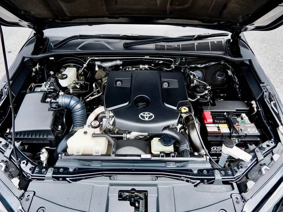 2024 Toyota Fortuner II 2