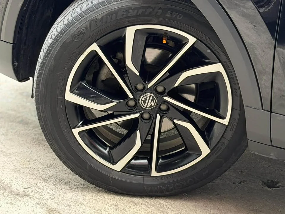 2022 MG ZS 2