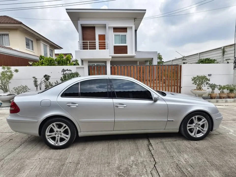 2004 Benz E-Class W211 3