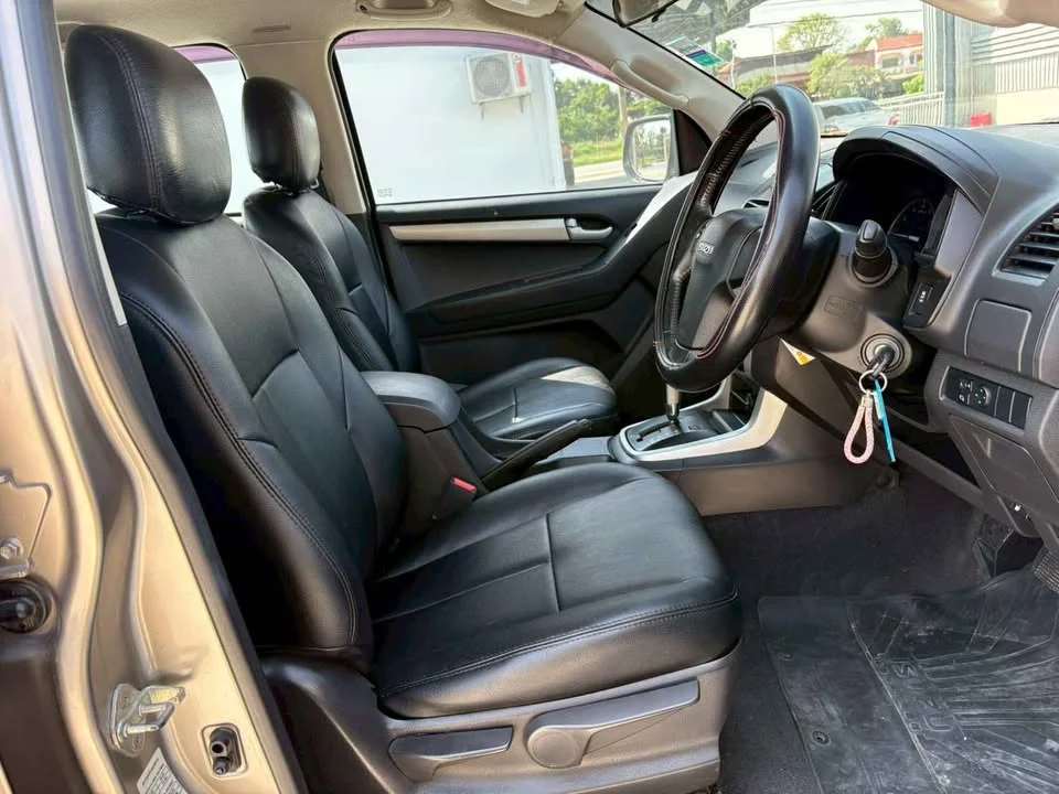 2012 Isuzu D-Max II (RT) 2