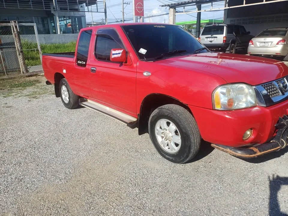 2007 Nissan Frontier I 3