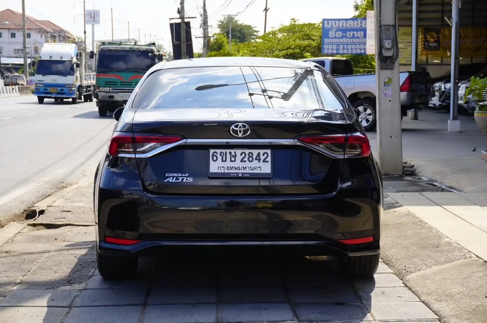 2020 Toyota Corolla Altis XII (E210) 3