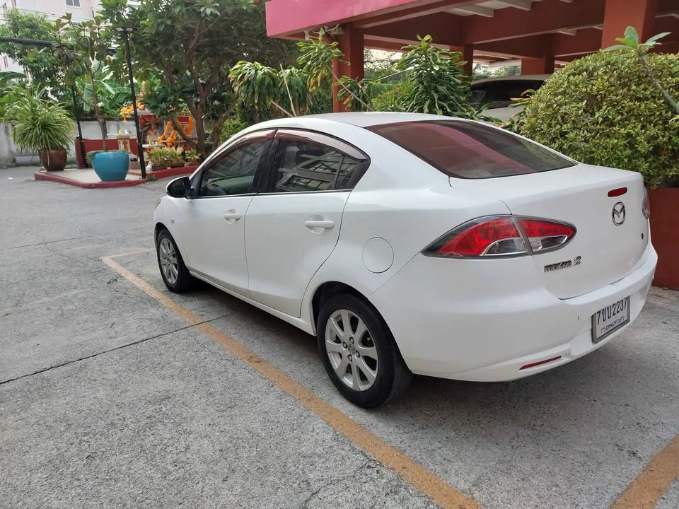 2012 Mazda 2 II 2