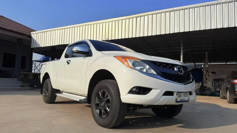 2013 Mazda BT-Series II 2