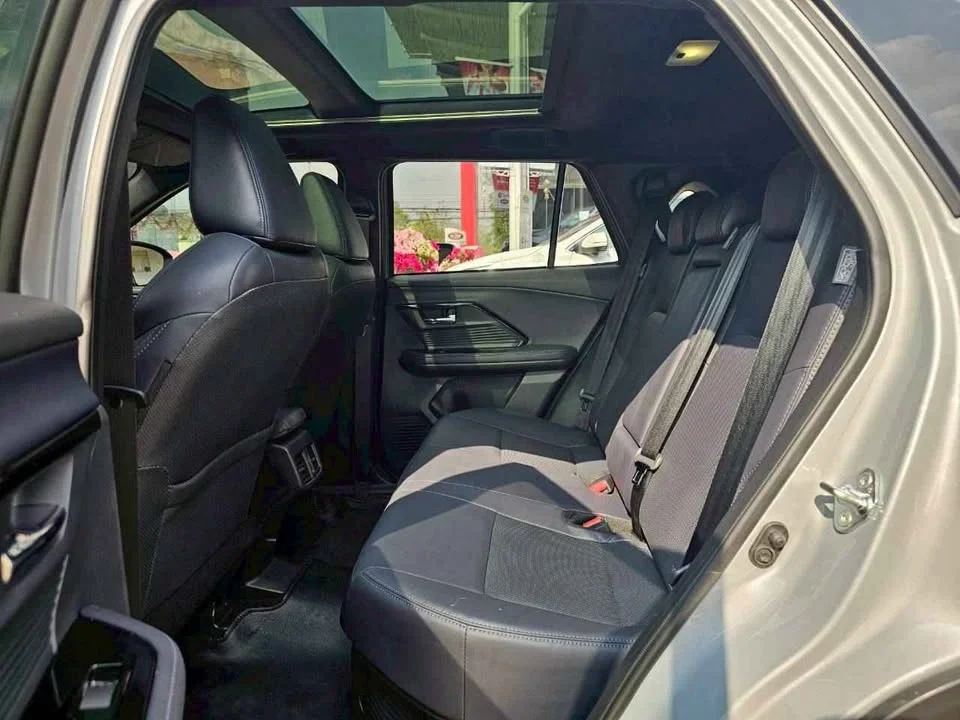 2024 Toyota Yaris Cross AC200 2