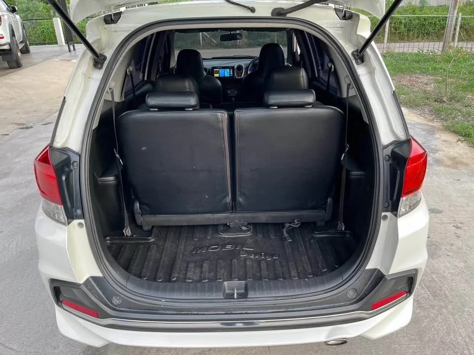 2015 Honda Mobilio II 2