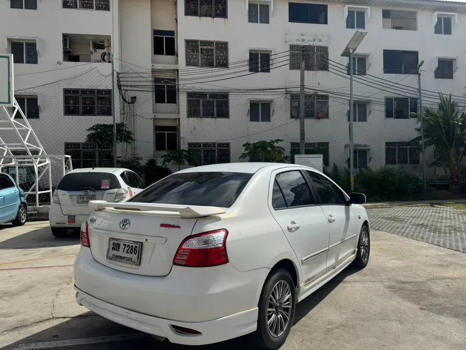 2012 Toyota Vios II 3
