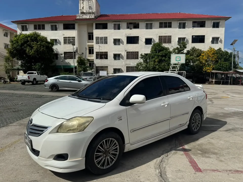 2012 Toyota Vios II 2